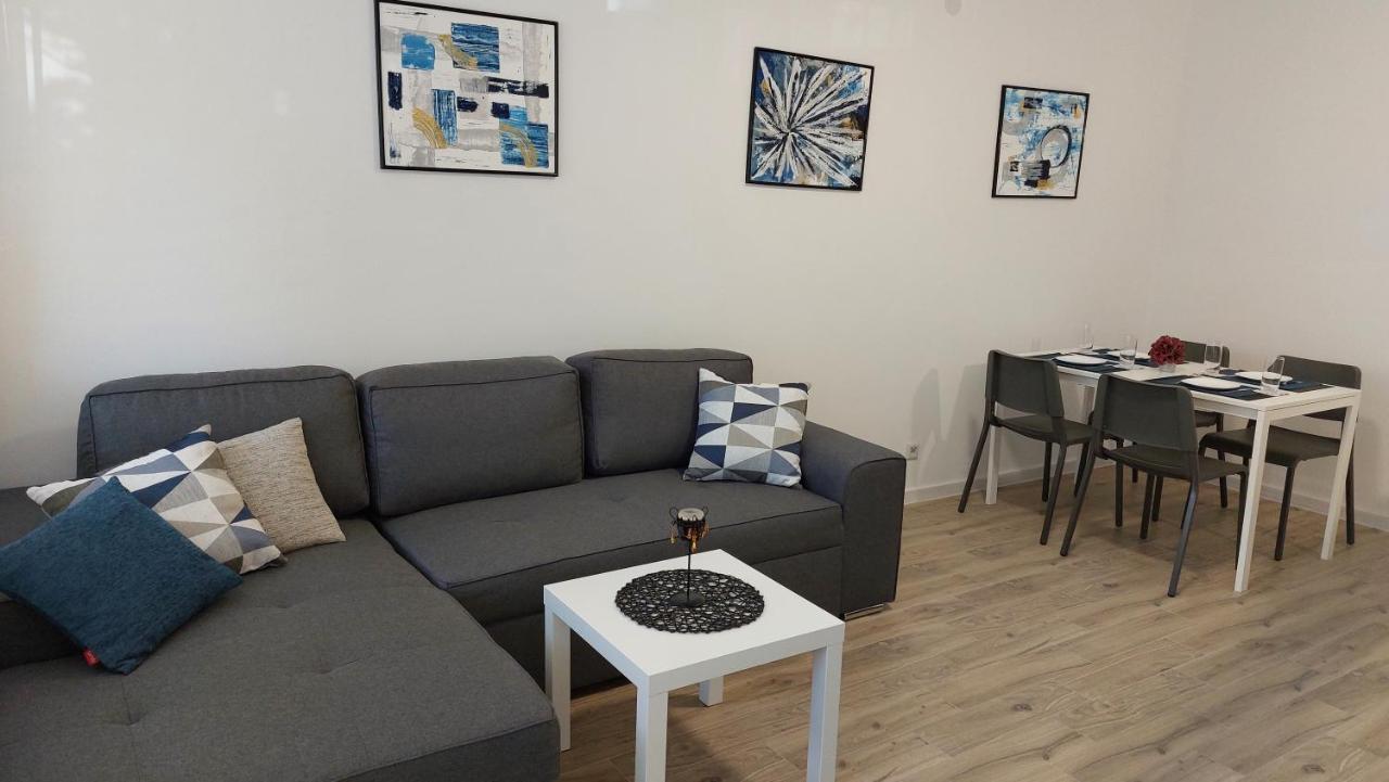 Apartment Adora สปลิท ภายนอก รูปภาพ
