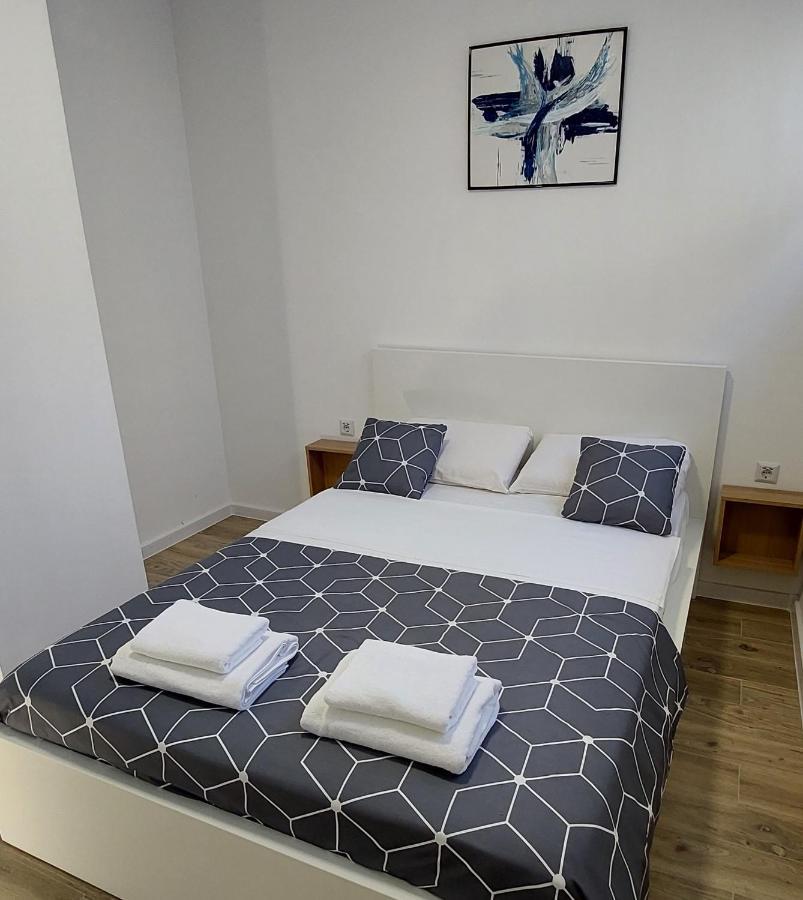 Apartment Adora สปลิท ภายนอก รูปภาพ