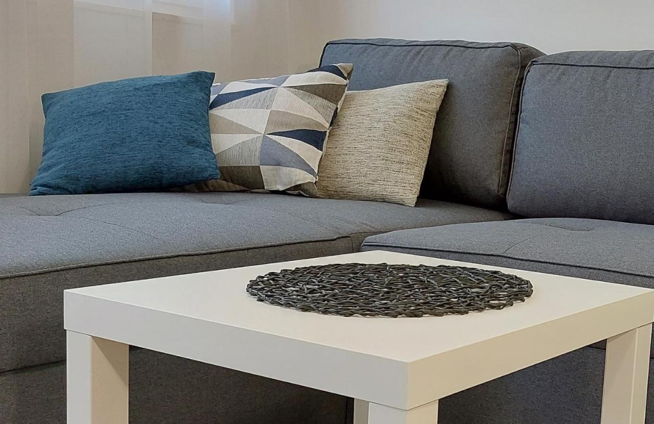 Apartment Adora สปลิท ภายนอก รูปภาพ