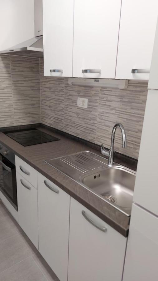 Apartment Adora สปลิท ภายนอก รูปภาพ